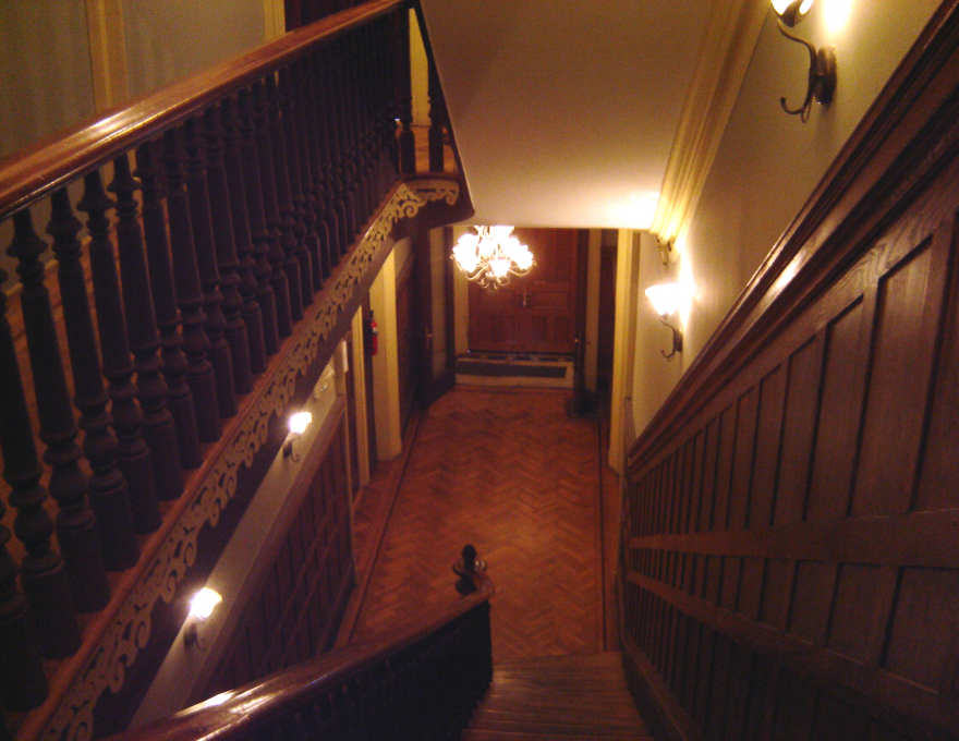 1401 Madison Avenue - Main Hallway