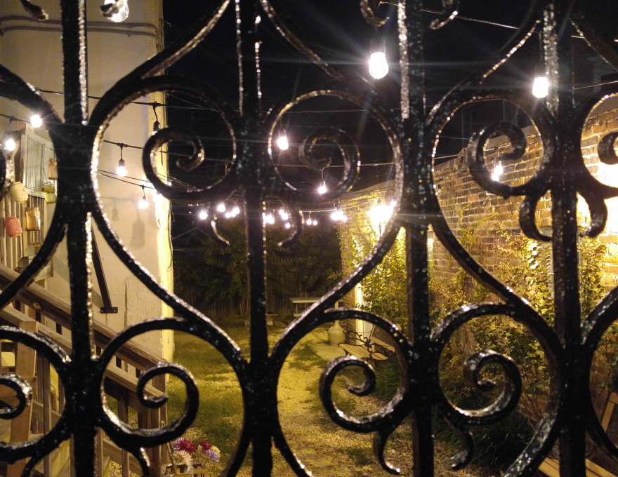 1401 Madison Avenue - Courtyard 